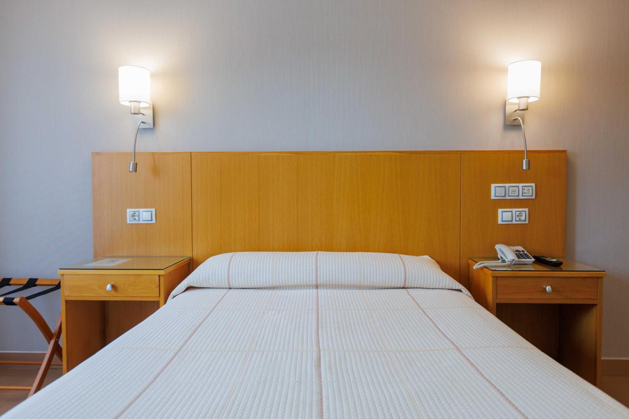 Hotel O Cruceiro Caldas De Reis Luaran gambar