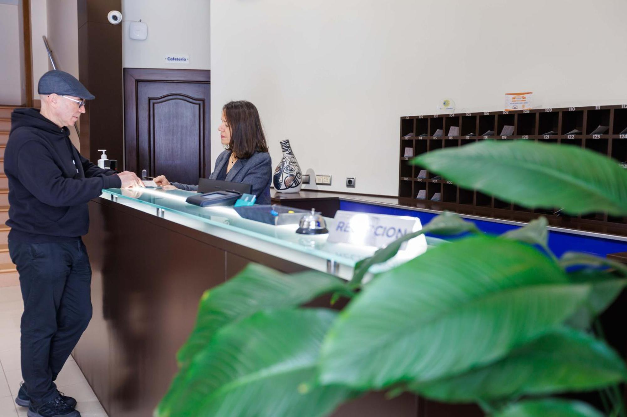 Hotel O Cruceiro Caldas De Reis Luaran gambar
